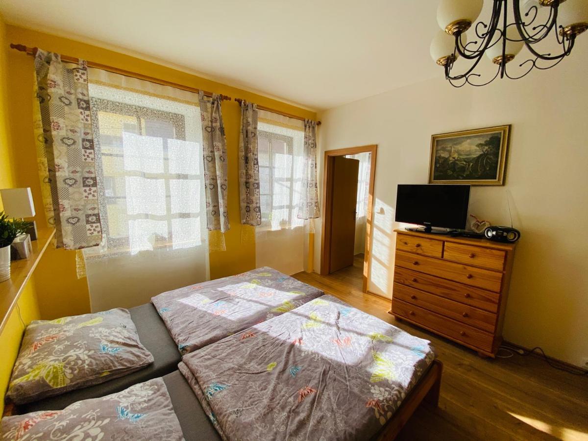 Apartman Pod Bozim Darem Jáchymov Exterior foto