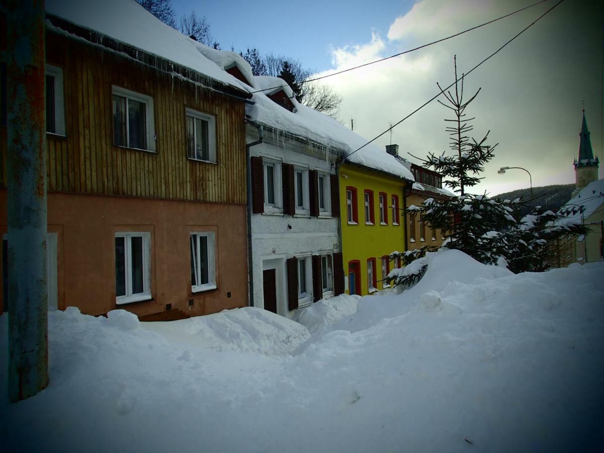 Apartman Pod Bozim Darem Jáchymov Exterior foto